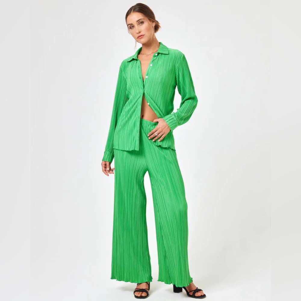 L Space Matching Set! Size M - Like New! - image 1